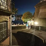 Loft In The Historic Center Of Downtown 아파트